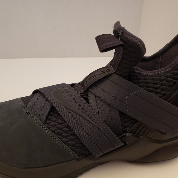 Lebron Soldier Zero dark thirty a04054-002 - Picture 5 of 7